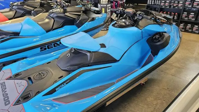 Slide: The Image of Sea-Doo RXP-X™ 325 Tech, BRP Premium A, iBR Gulfstream Blu 2026 - 7
