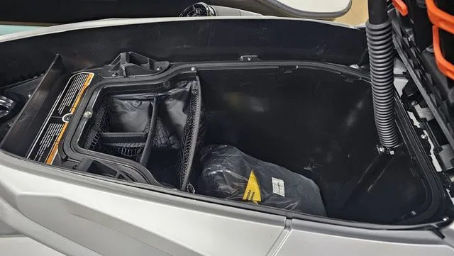 Slide: The Image of Sea-Doo GTR 230 2026 - 11