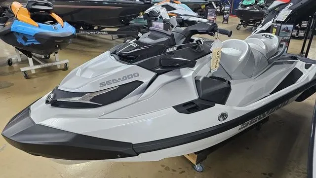 Slide: The Image of Sea-Doo GTR 230 2026 - 5