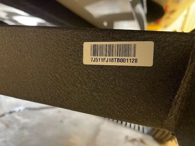 Slide: The Image of Tracker Pro Team 190 TX 2026 - 35