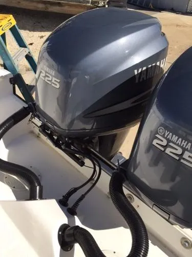 Slide: The Image of Edgewater 265CC 2004 - 11