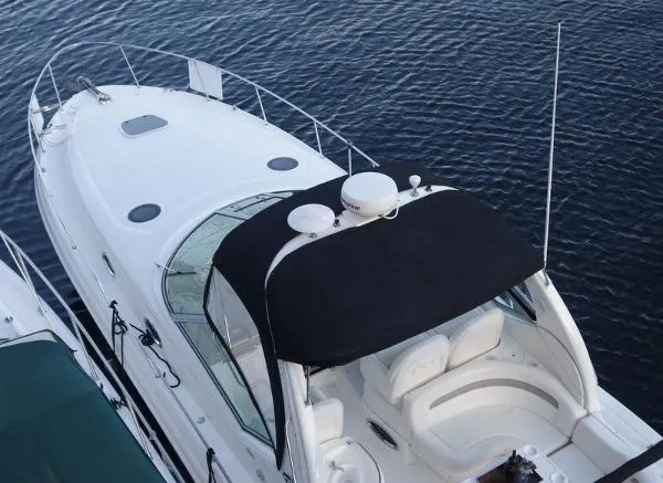 Slide: The Image of Sea Ray 340 Sundancer 2004 - 6