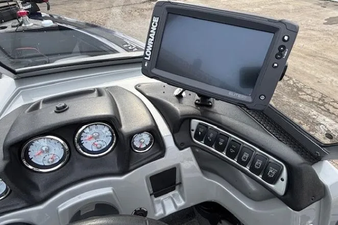 Slide: The Image of Dashboard of 2019 Tracker Targa V-18 Combo with Lowrance Elite fishfinder. - 19