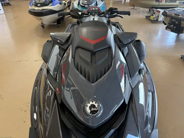 Slide: The Image of Sea-Doo GTR-X 300 2026 - 22