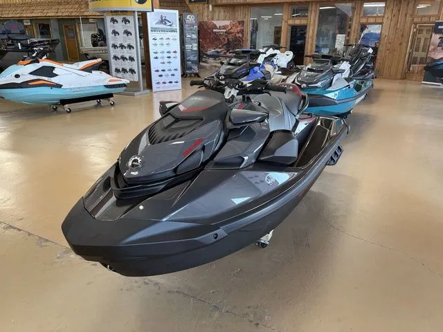 Slide: The Image of Sea-Doo GTR-X 300 2026 - 23