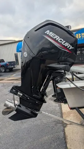 Slide: The Image of Sun Tracker 20 Party Barge 2021 - 15