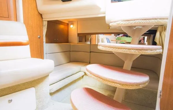 Slide: The Image of Sea Ray 320 Sundancer 2006 - 7