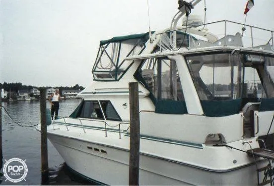 Slide: The Image of Sea Ray 380 AFT CABIN 1989 - 11