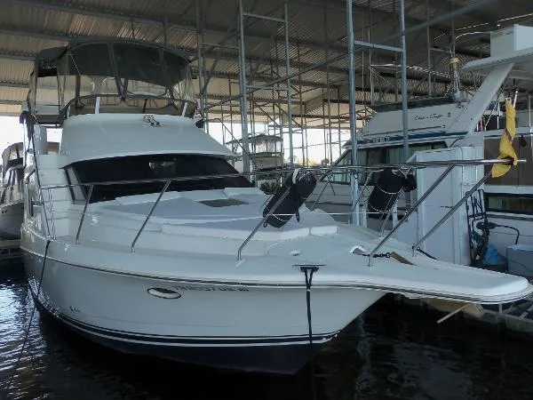 Slide: The Image of Silverton 352 Motor Yacht 1998 - 4