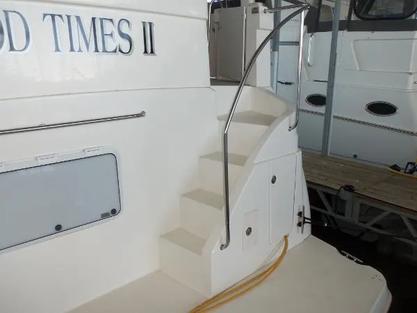 Slide: The Image of Silverton 352 Motor Yacht 1998 - 8