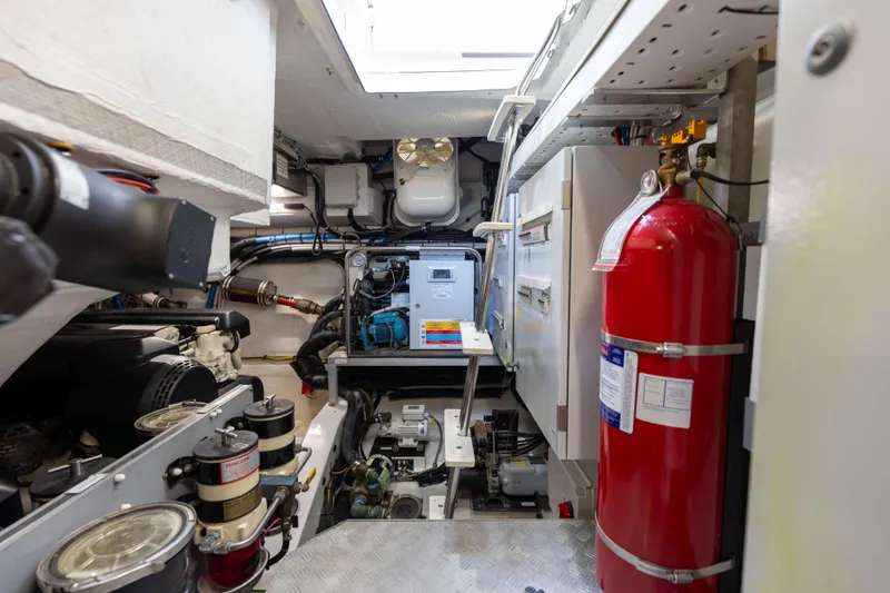 Slide: The Image of Luxurious 2021 Azimut S6 yacht cabin with twin beds and modern decor. - 33