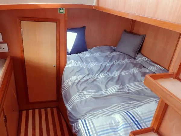 Slide: The Image of TRU32 Power Catamaran 2017 - 5