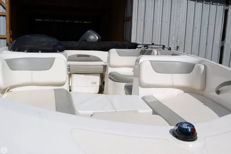 Slide: The Image of Bayliner Element 2014 - 8