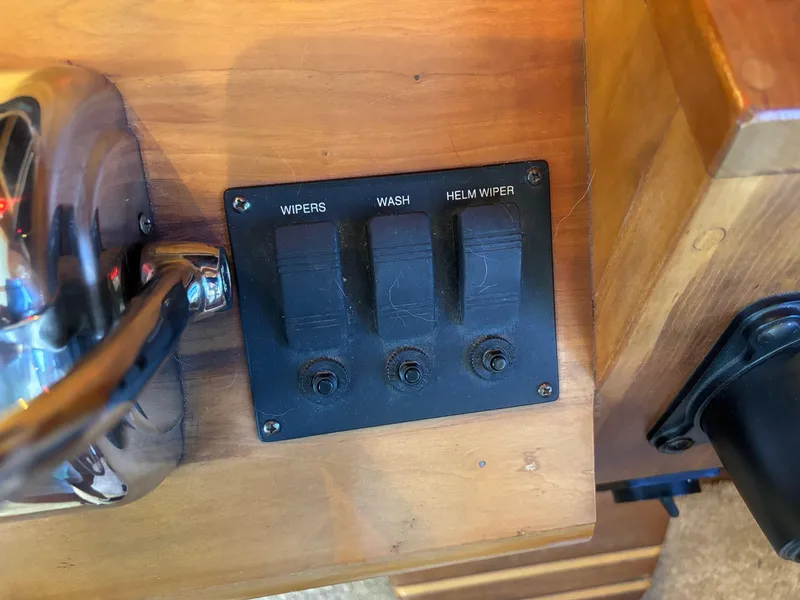 Slide: The Image of Switch panel on 2004 Sabreline 36 Sedan. - 35