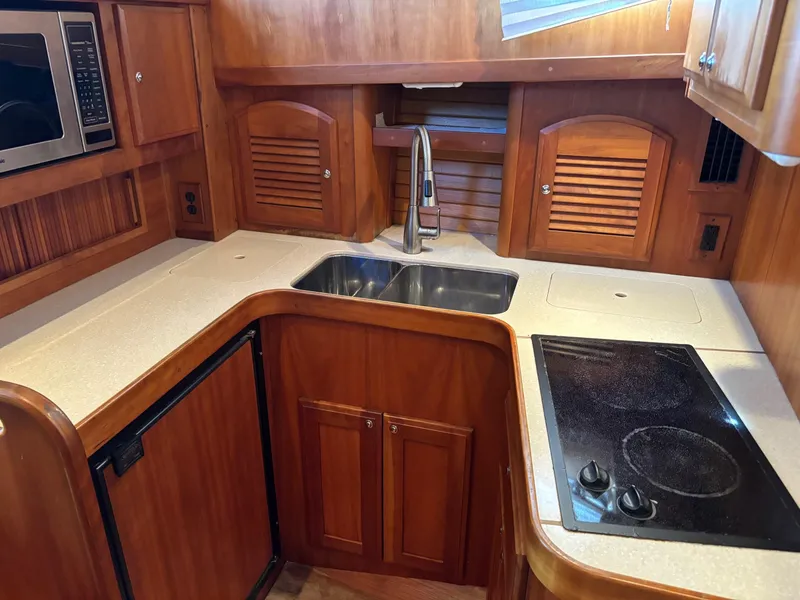 Slide: The Image of Galley area of 2004 Sabreline 36 Sedan yacht. - 45