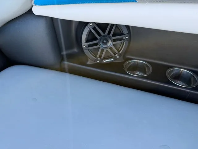 Slide: The Image of Axis Wake Research A22 2018 - 17