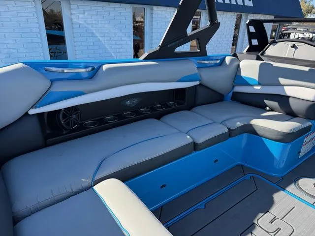 Slide: The Image of Axis Wake Research A22 2018 - 9