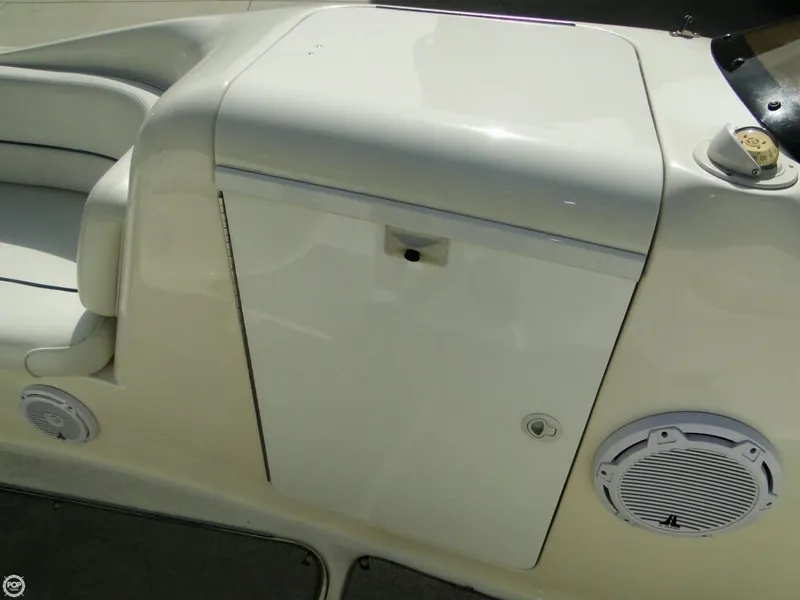 Slide: The Image of Sea Ray 240 Sundeck 1998 - 9