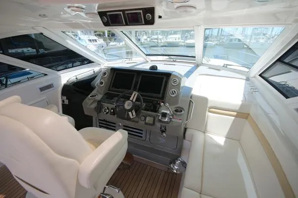 Slide: The Image of Sea Ray 540 Sundancer 2011 - 8