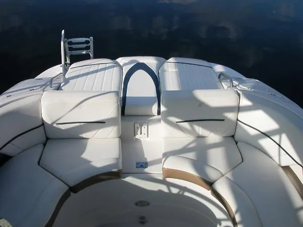 Slide: The Image of Four Winns 240 Horizon 2007 - 7