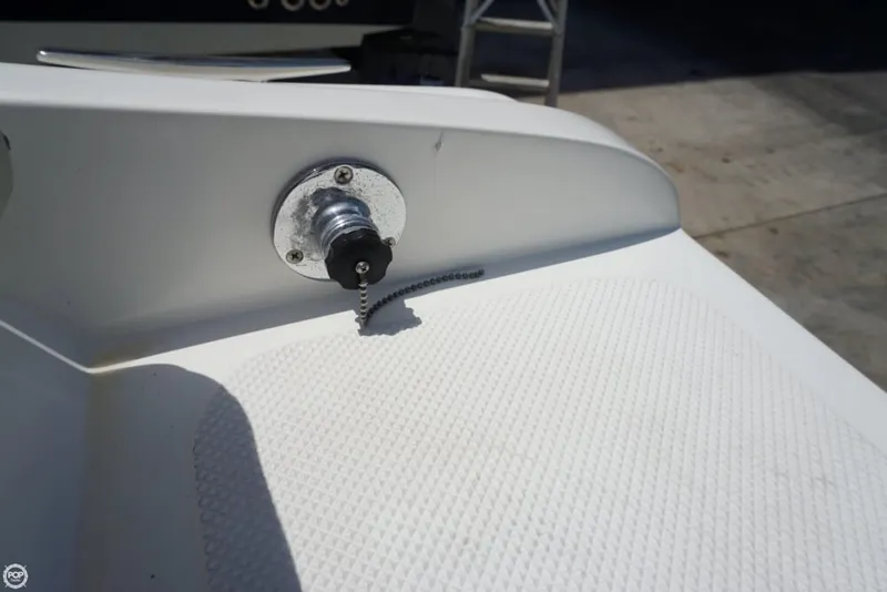 Slide: The Image of Sonic USA Boats 260 Prowler 2001 - 7