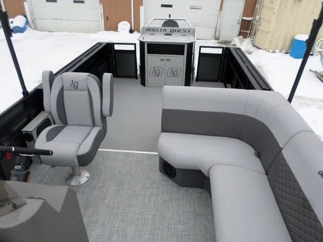 Slide: The Image of Angler Quest 8524 Family Fish LE 2026 - 5