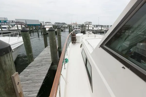 Slide: The Image of Hatteras 53 Motor Yacht 1984 - 4