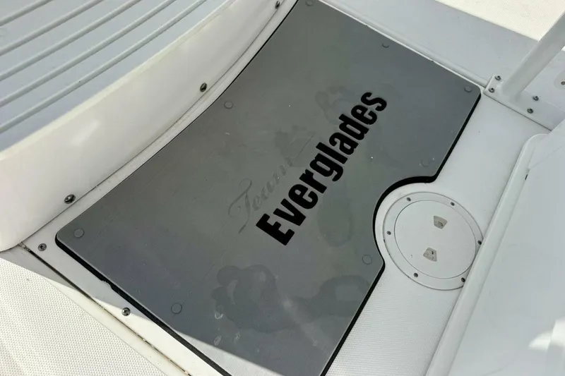 Slide: The Image of 2020 Everglades 243 CC - 39