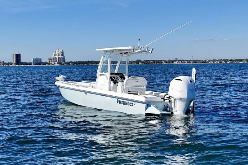 Slide: The Image of 2020 Everglades 243 CC - Profile - 55