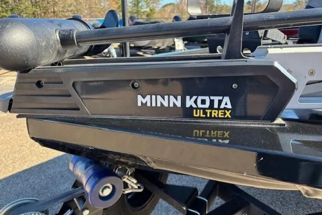Slide: The Image of Minn Kota Ultrex motor on 2023 Crestliner XFC 189 boat, close-up view. - 8