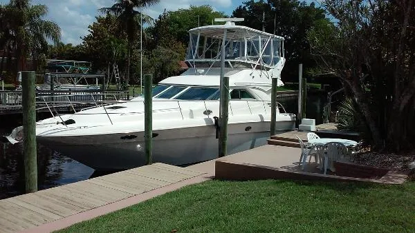 Slide: The Image of Sea Ray 400 Sedan Bridge 1998 - 1