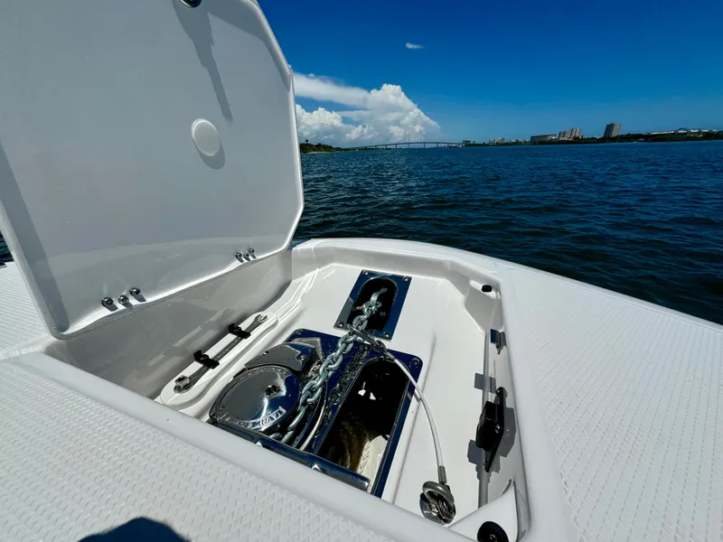 Slide: The Image of Robalo R257 Dual Console 2025 - 50
