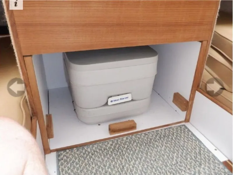 Slide: The Image of Com-Pac Eclipse 2018 - 8