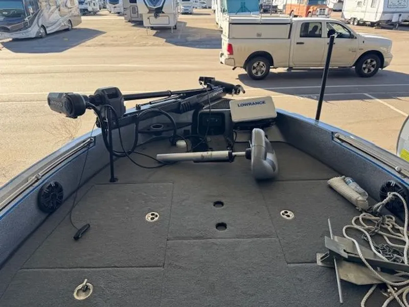 Slide: The Image of Nitro ZV20 Pro 2023 - 7