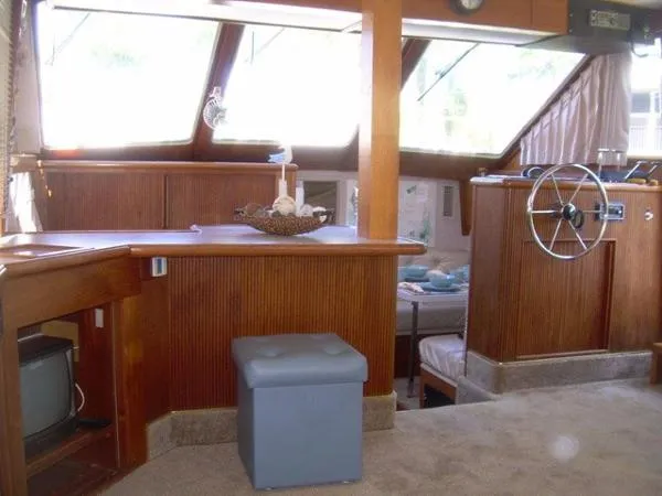 Slide: The Image of Tollycraft Cockpit Motor Yacht 1988 - 1