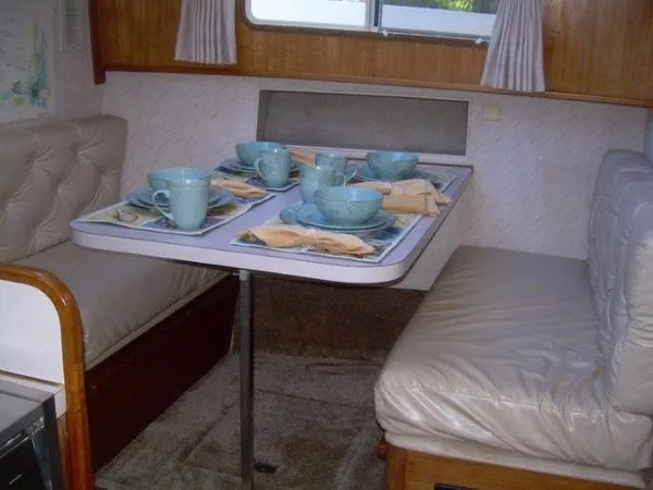 Slide: The Image of Tollycraft Cockpit Motor Yacht 1988 - 11