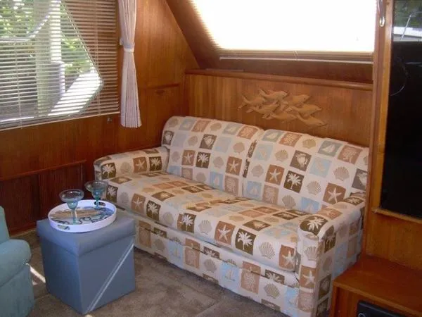 Slide: The Image of Tollycraft Cockpit Motor Yacht 1988 - 2