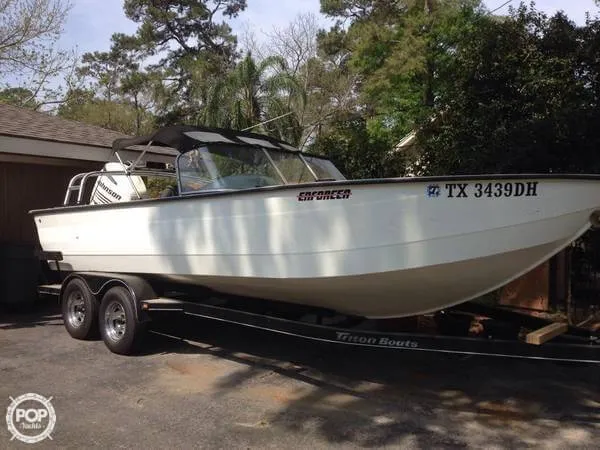 Slide: The Image of Triton 22 ENFORCER 2005 - 4