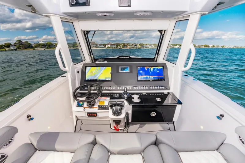Slide: The Image of Everglades 335 Center Console 2023 - 11