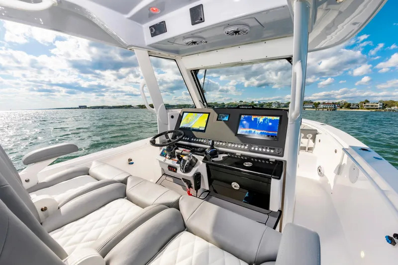Slide: The Image of Everglades 335 Center Console 2023 - 12