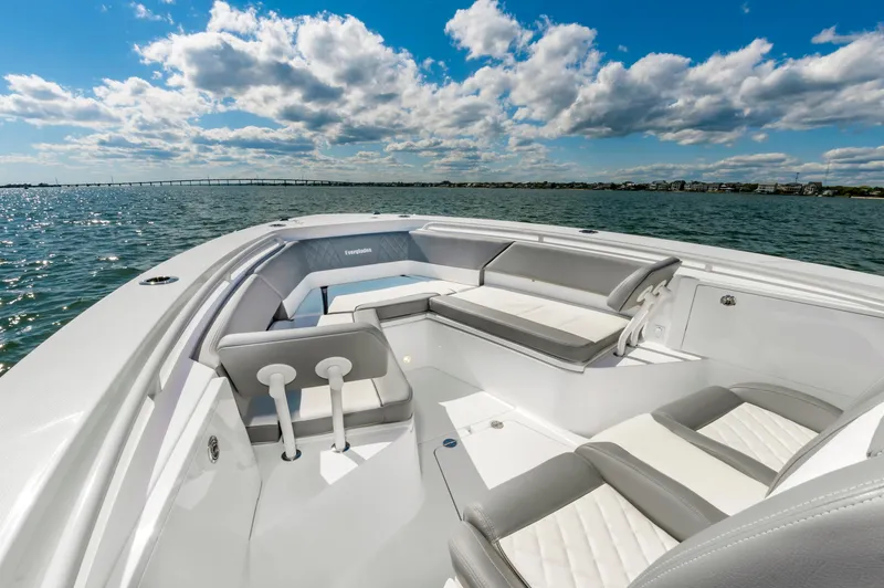 Slide: The Image of Everglades 335 Center Console 2023 - 19