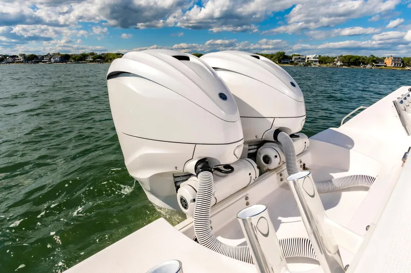 Slide: The Image of Everglades 335 Center Console 2023 - 30