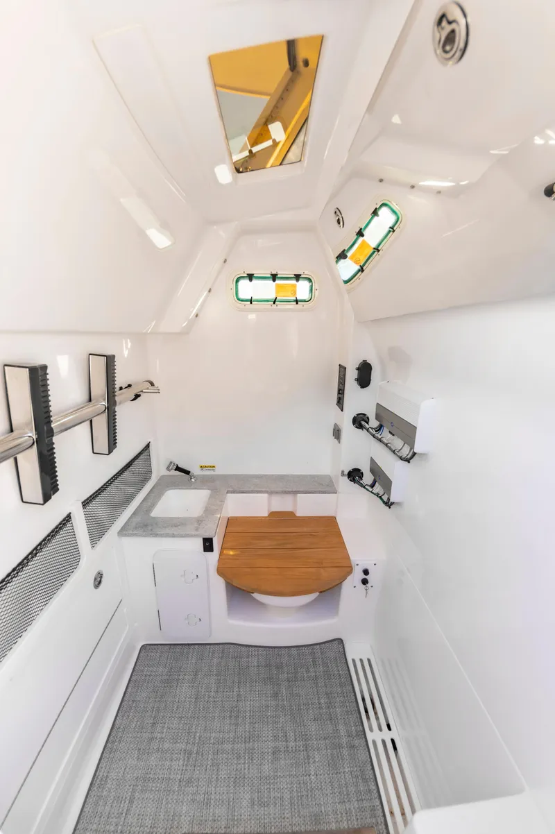 Slide: The Image of Everglades 335 Center Console 2023 - 35