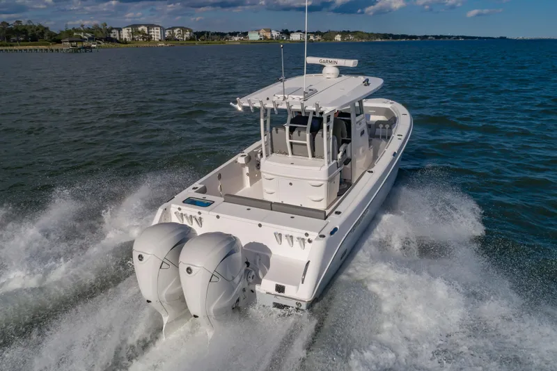 Slide: The Image of Everglades 335 Center Console 2023 - 9