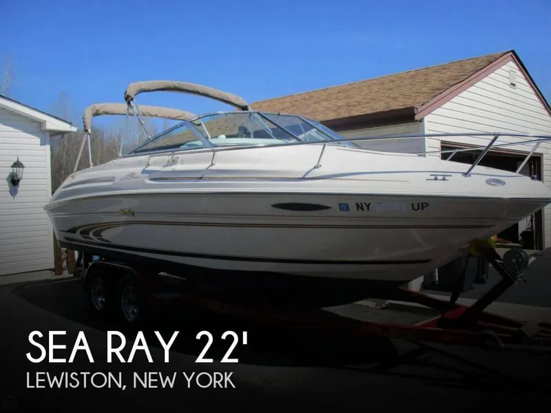Slide: The Image of Sea Ray 215 Express Cruiser 1998 - 0