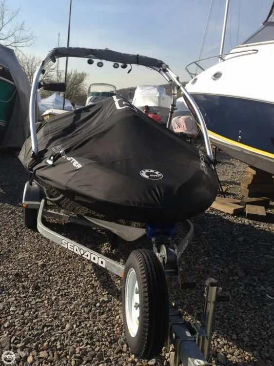 Slide: The Image of Sea-Doo 150 Speedster 2011 - 6
