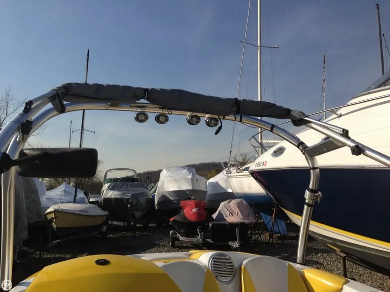 Slide: The Image of Sea-Doo 150 Speedster 2011 - 9