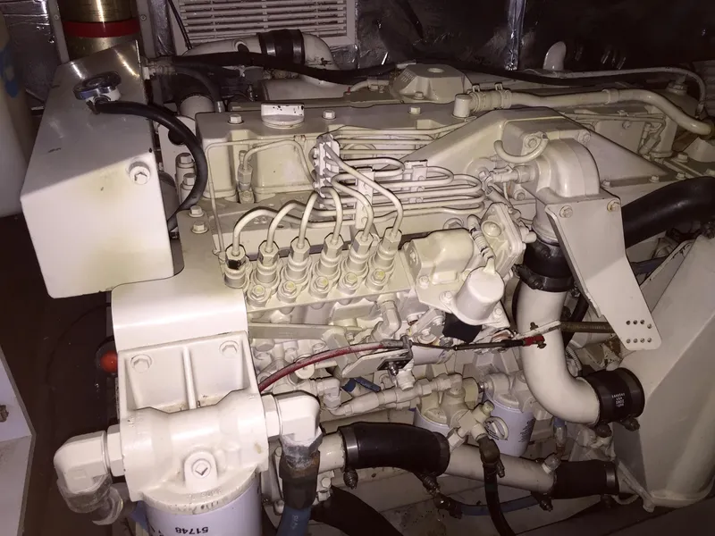 Slide: The Image of Engine of a 1999 Bluewater 5800, close-up view. - 46