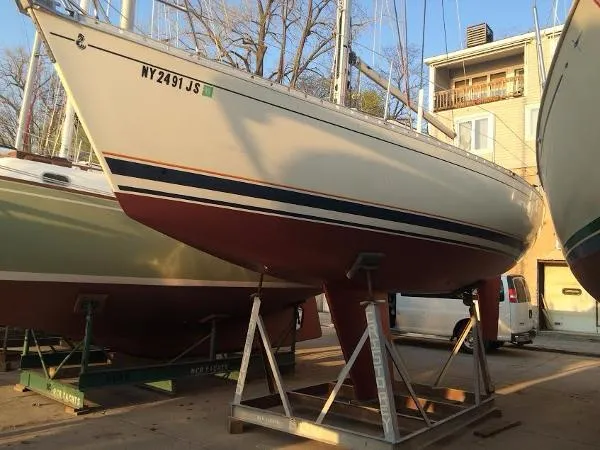 Slide: The Image of Beneteau First 305 1987 - 0