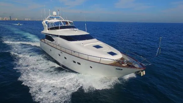 Slide: The Image of Maiora FIPA 20 Motor Yacht 1995 - 1